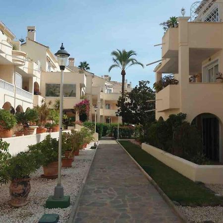 Apartment In El Paraiso - Near Puerto Banus Estepona Exterior photo